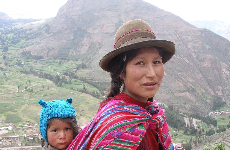 Quecha woman and child