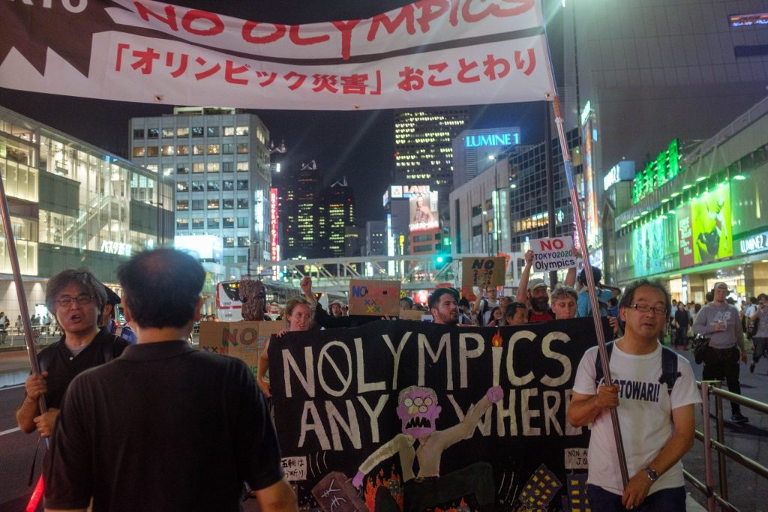 Tokyo olympic protestx