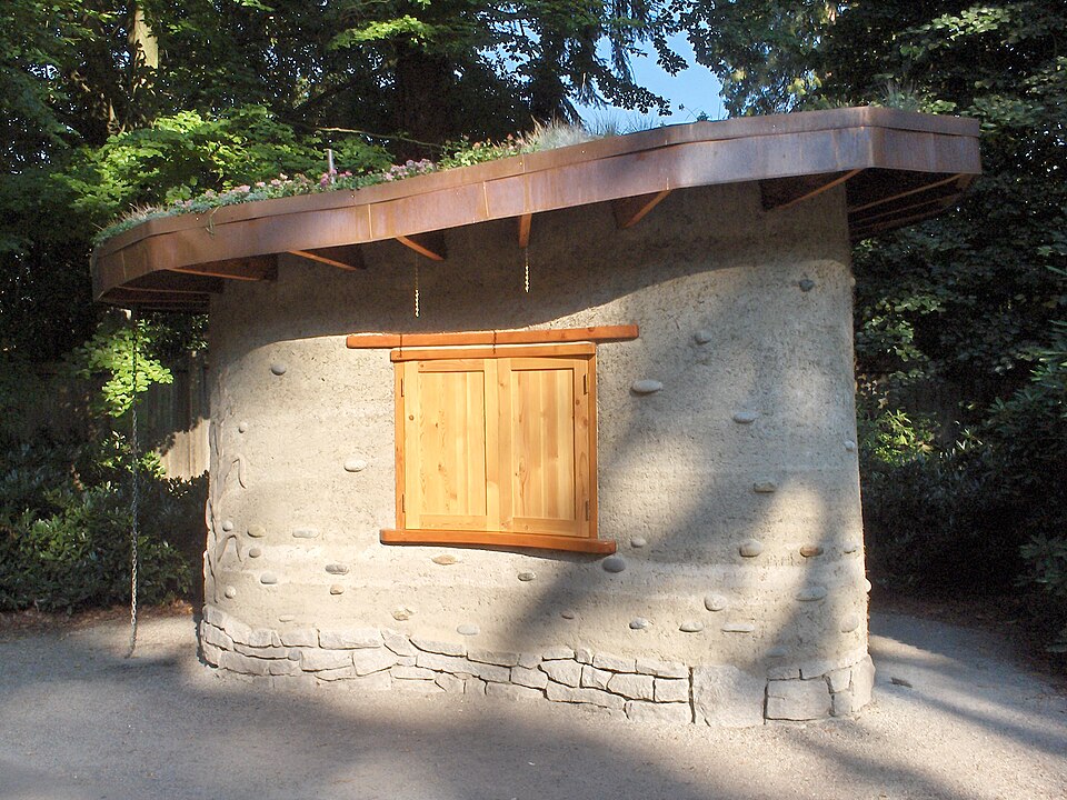 Cob building with living roof