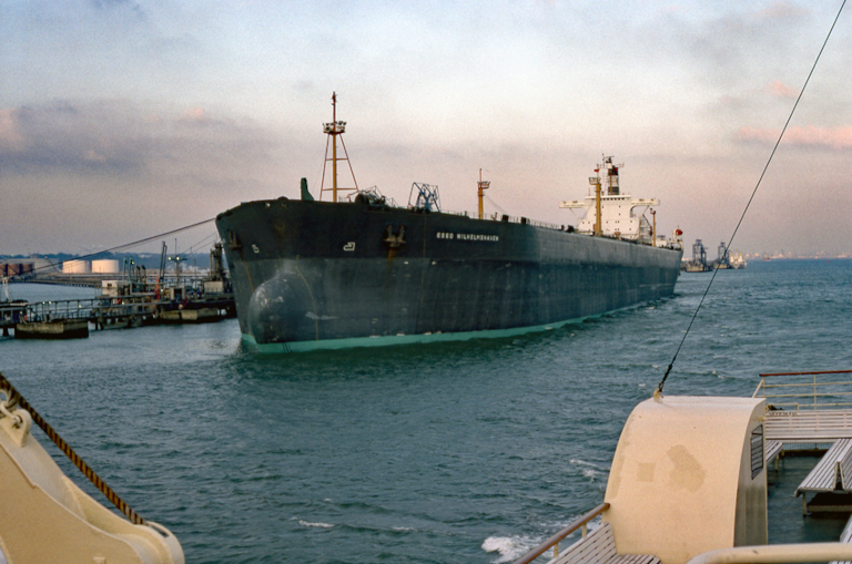 VLCC Esso Wilhelmshaven at Fawley Refinery oil terminal.