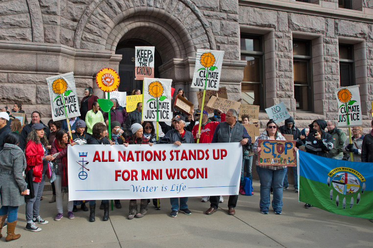 Dakota pipeline protest