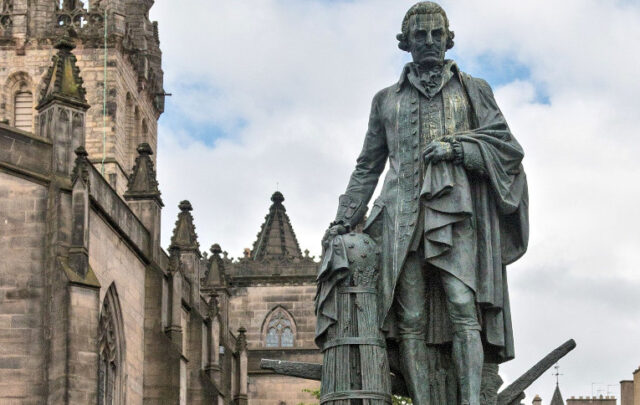 Adam Smith statue