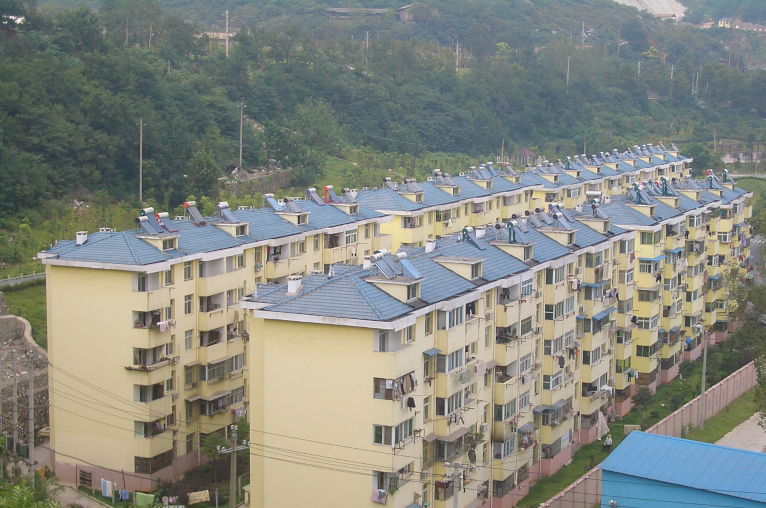 New build solar water heaters in Hubei, China