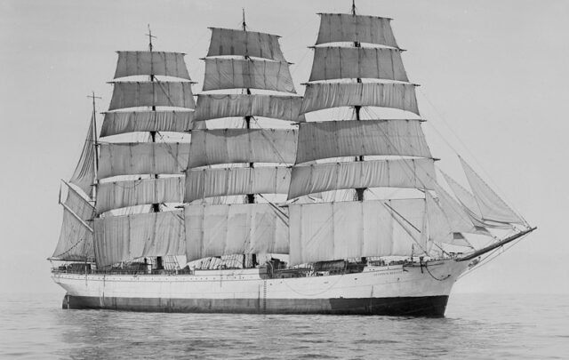 windjammer sailing ship